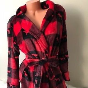 Victoria Secret  VS Pink Robe Red dogs